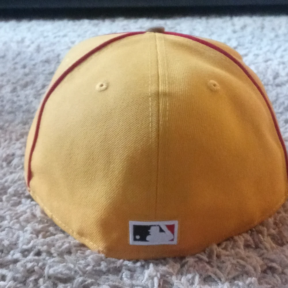 New Era Philadelphia Phillies fitted Cap - Picture 3 of 7